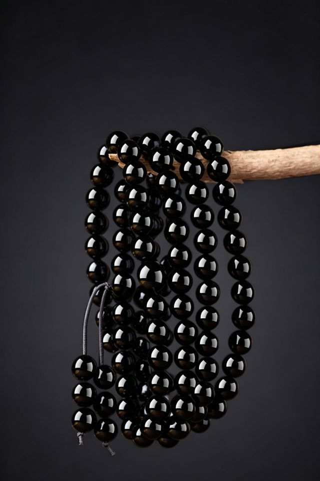 Obsidian 108 Mala Beads for Meditation - Image 2