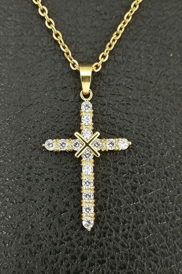 Gold Titanium Cross Pendant for Hip Hop & Street Style
