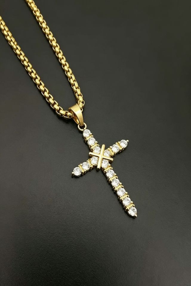 Gold Titanium Cross Pendant for Hip Hop & Street Style - Image 4