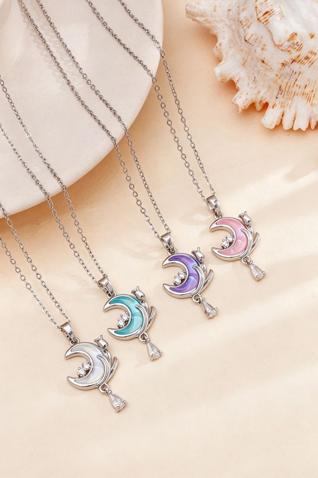 Elegant Star and Moon Necklace for Daily Wear - Image 4