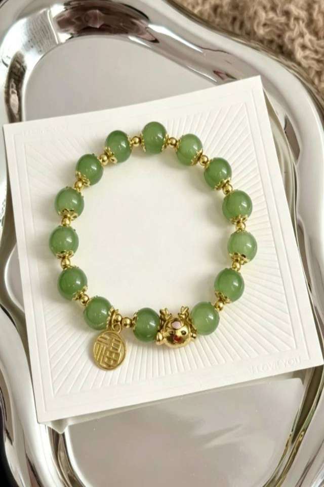 Green jade style bracelet Eastern Elegance Butterfly Beaded Bracelet - Image 4